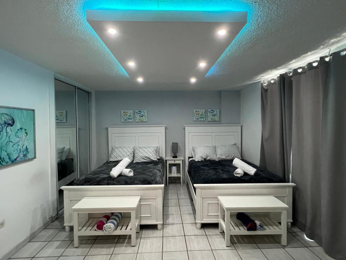 Isla Verde Puerto Rico, Two Full Beds San Juan Dış mekan fotoğraf